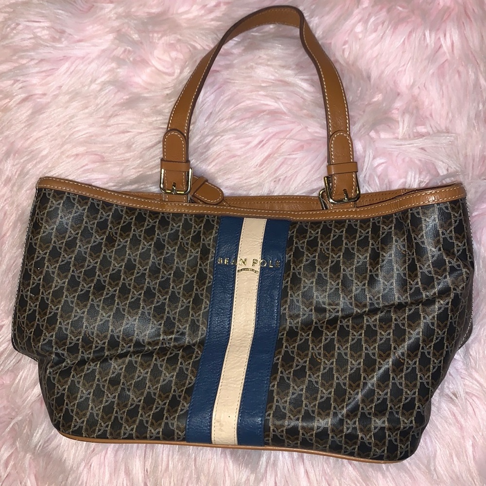 Bean Pole Purse